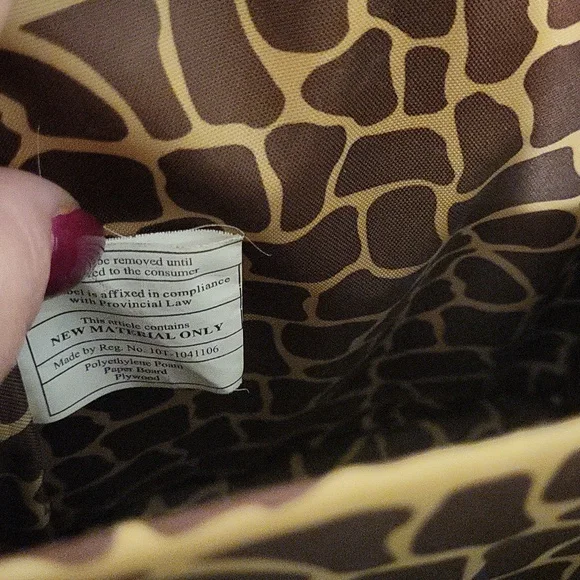 Brown Giraffe Print Craft Organizing Bag - Picture 10 of 13